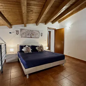 Apartament Porto Centro Storico Wi-fi&self Check-in, Castellammare del Golfo